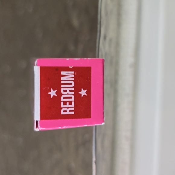Jeffree Star Red Velour Liquid Lipstick Matte Finish, Redrum, NWT - Picture 3 of 4